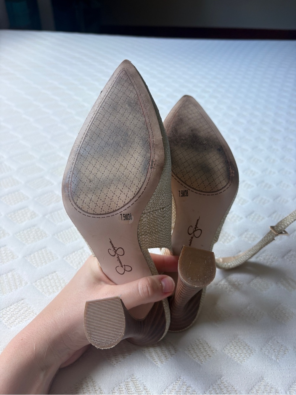 Jessica Simpson Women's Slingback Pumps - Picture 2 of 3